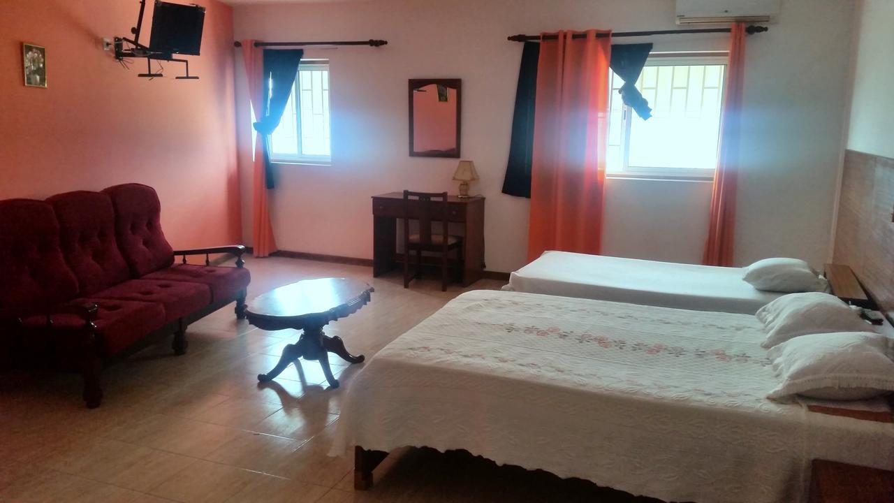 Residencial Laginha (Adults Only) Bed & Breakfast Mindelo Exterior photo
