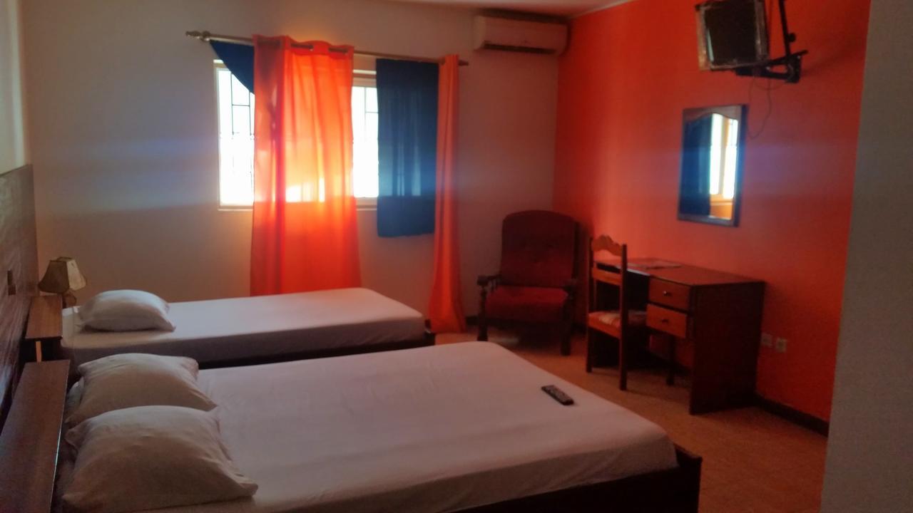 Residencial Laginha (Adults Only) Bed & Breakfast Mindelo Exterior photo
