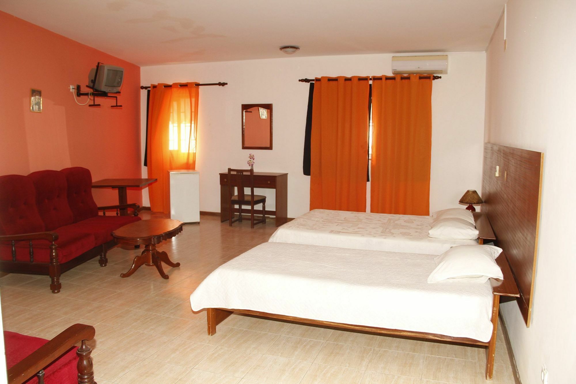 Residencial Laginha (Adults Only) Bed & Breakfast Mindelo Exterior photo